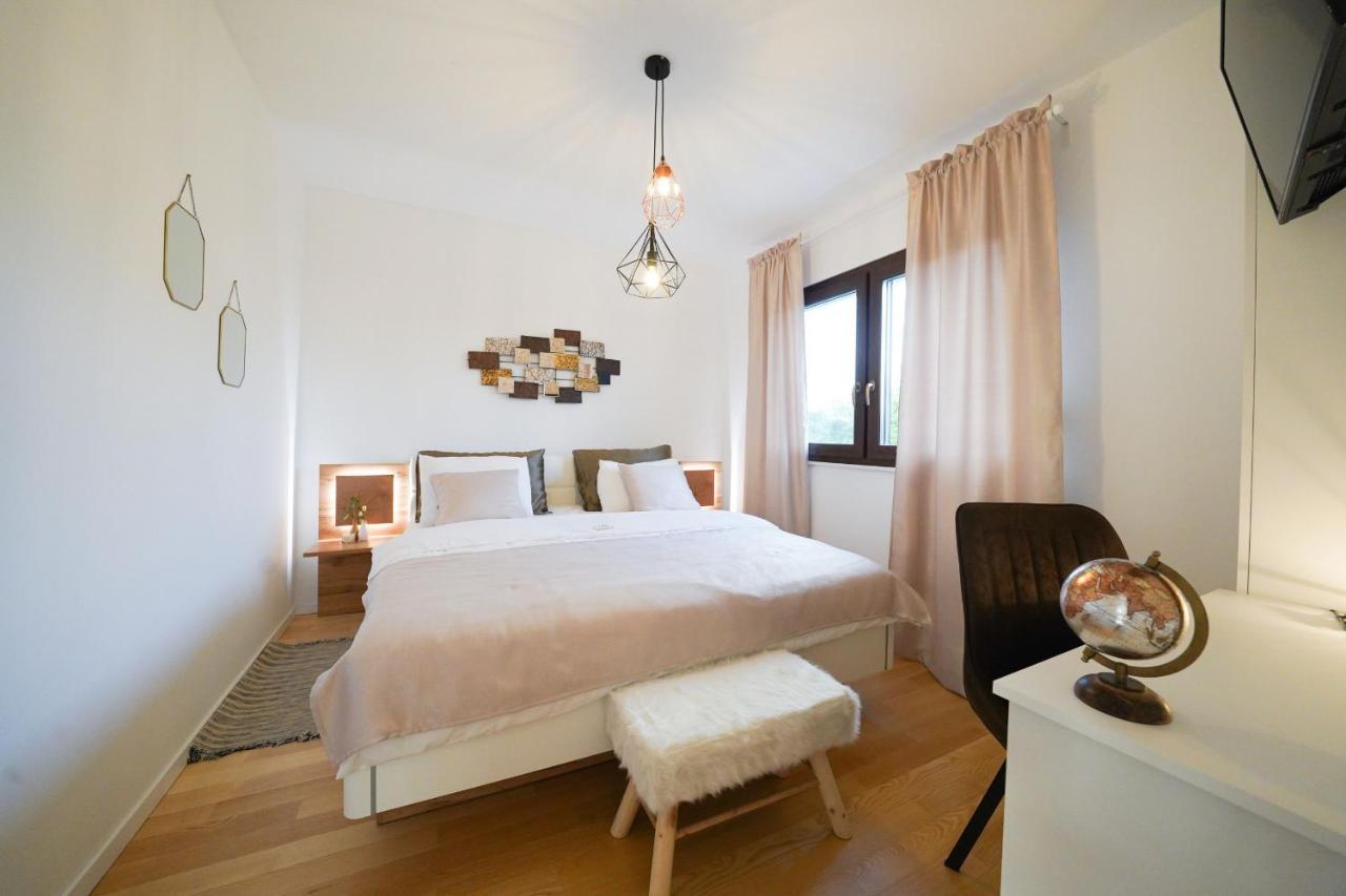 Villa Suncica Zadarvillas Sukošan Extérieur photo