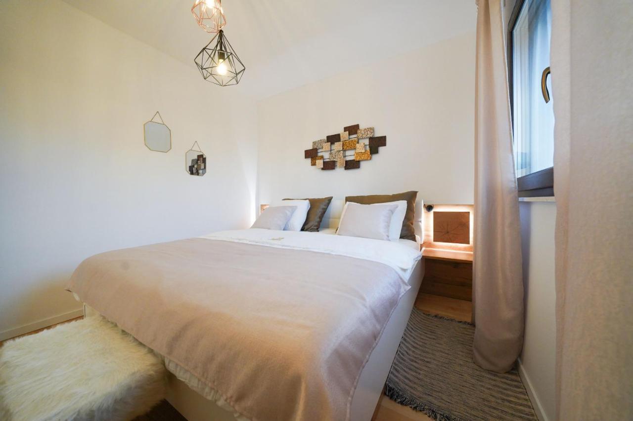 Villa Suncica Zadarvillas Sukošan Extérieur photo
